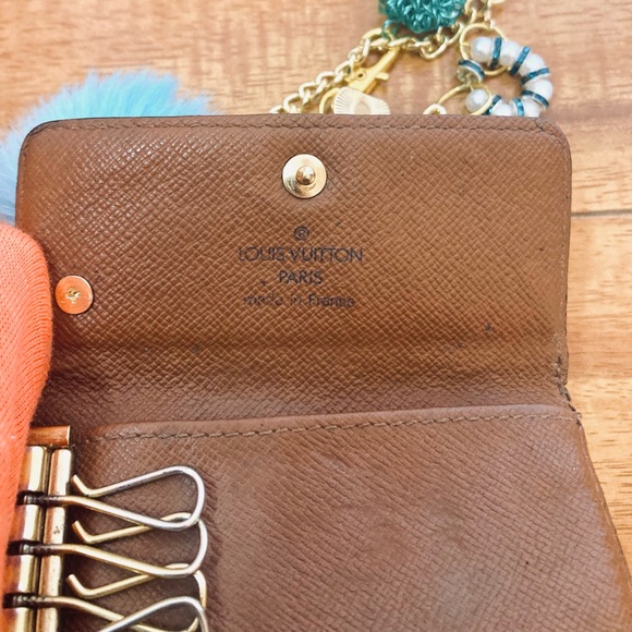 Louis Vuitton Multicles 4 Key Holder “Blue Bayou” - Picture 8 of 14